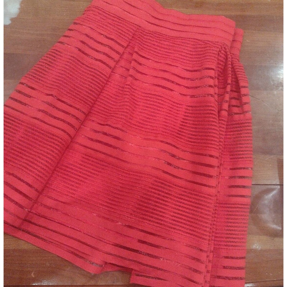 Torrid red elastic flare skirt size 6x MSRP $54.90 NWT